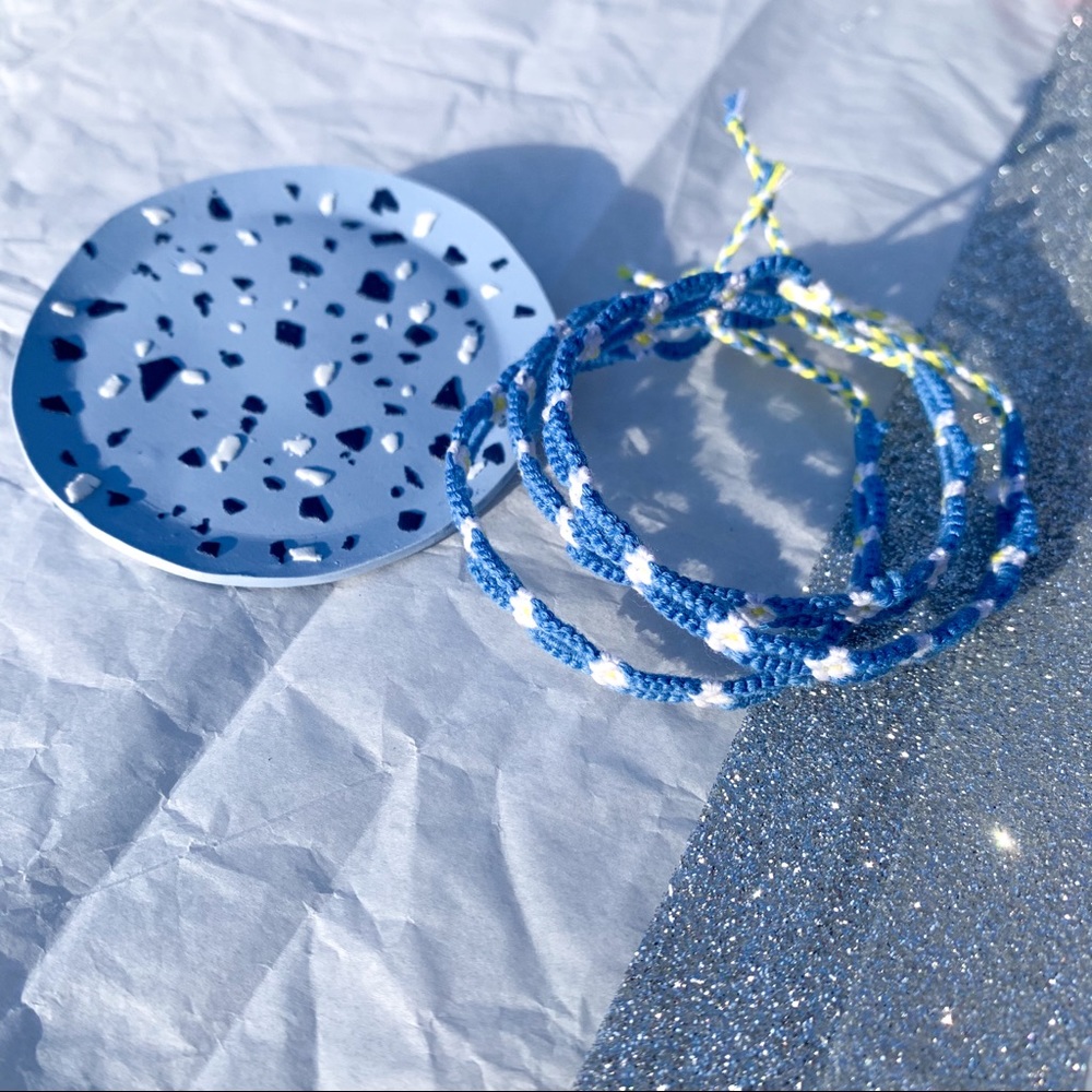 Blue flower bracelet